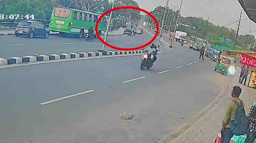 kollam-link-road-accident