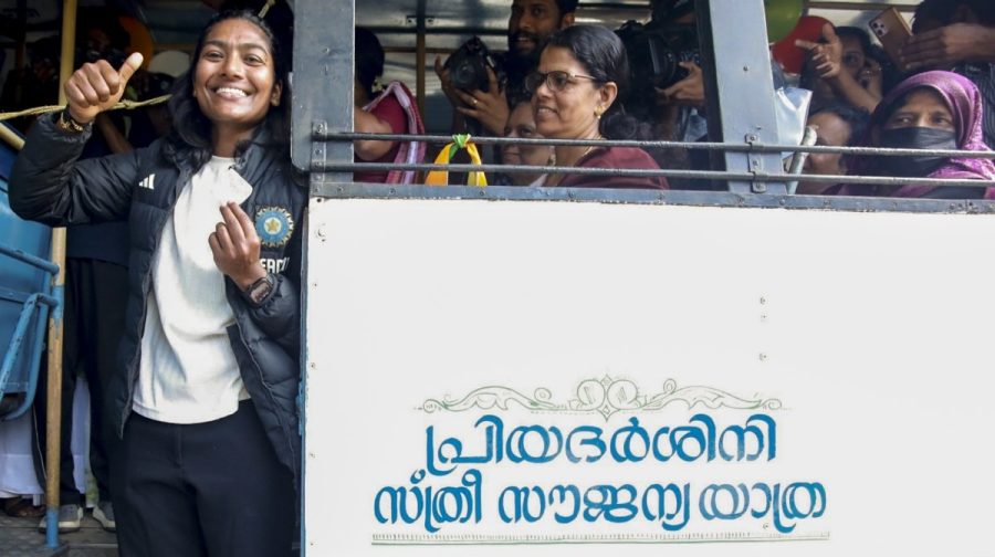 ksrtc-priyadarshini-free-travel-kerala