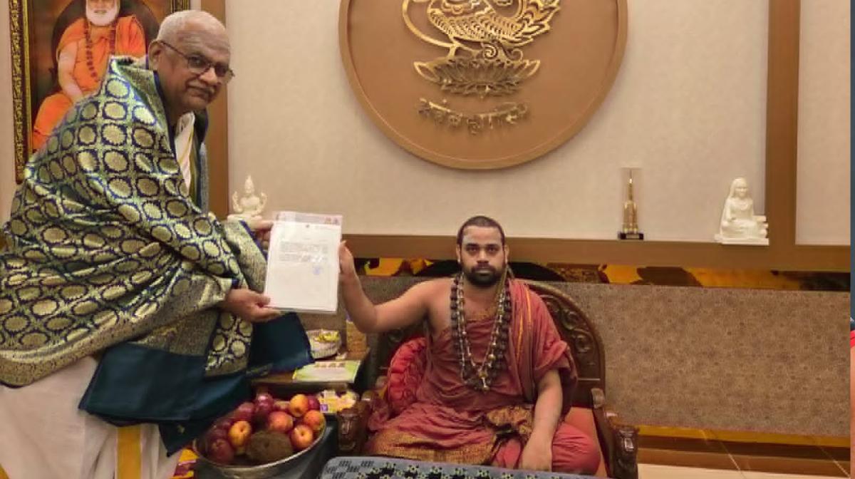 ശൃംഗേരി ശാരദ പീഠം കേരളത്തിലെ പ്രത്യേക പ്രതിനിധിയായി കെ.ആനന്ദ് K. Anand ...