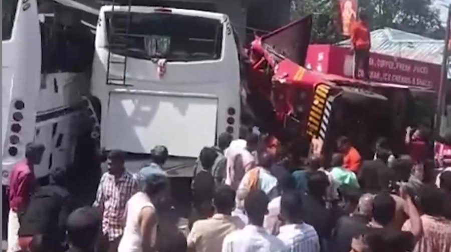 fire-force-vehicle-overturns-en-route-to-sabarimala-duty-officers-injured