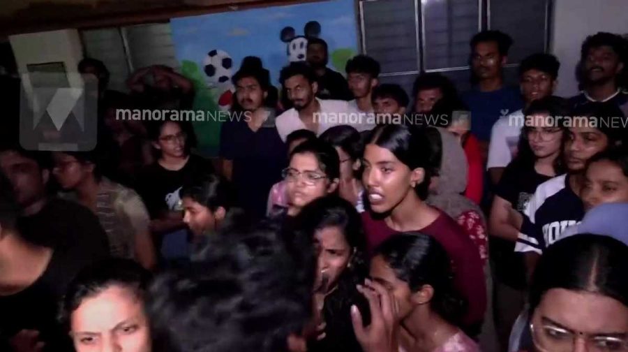 tvm-student-protest-3