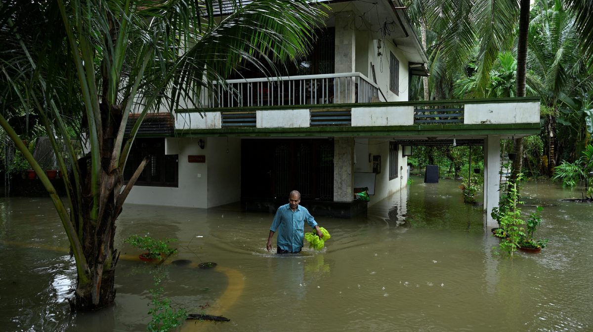 kerala-rains-pathanamthitta-holiday-red-orange-alert-august-2026