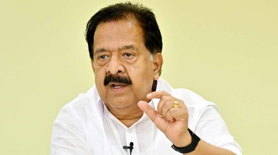 ramesh-chennithala-in-sit-raid