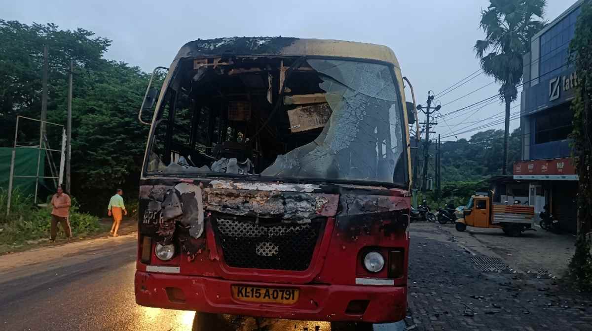 pattambi-ksrtc-fire