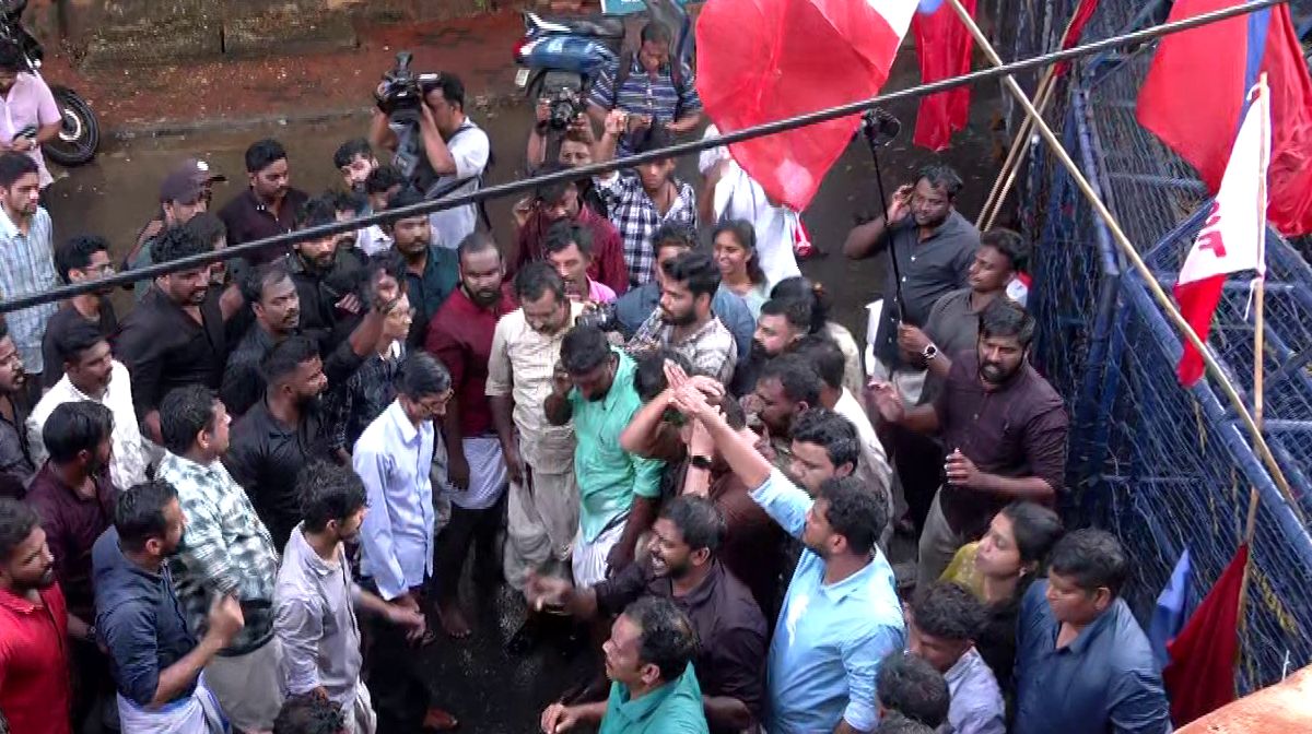 pm-shri-scheme-protest-kerala-aisf-aiyf-protest