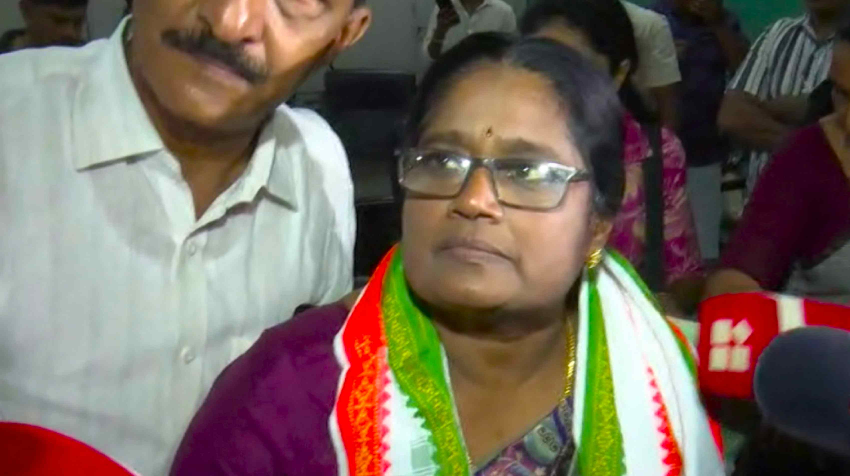 udf-wins-koothattukulam-cpm-rebel-elected-chairperson