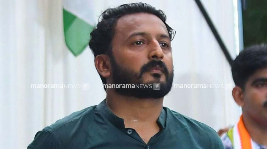 rahul-mamkootathil-05