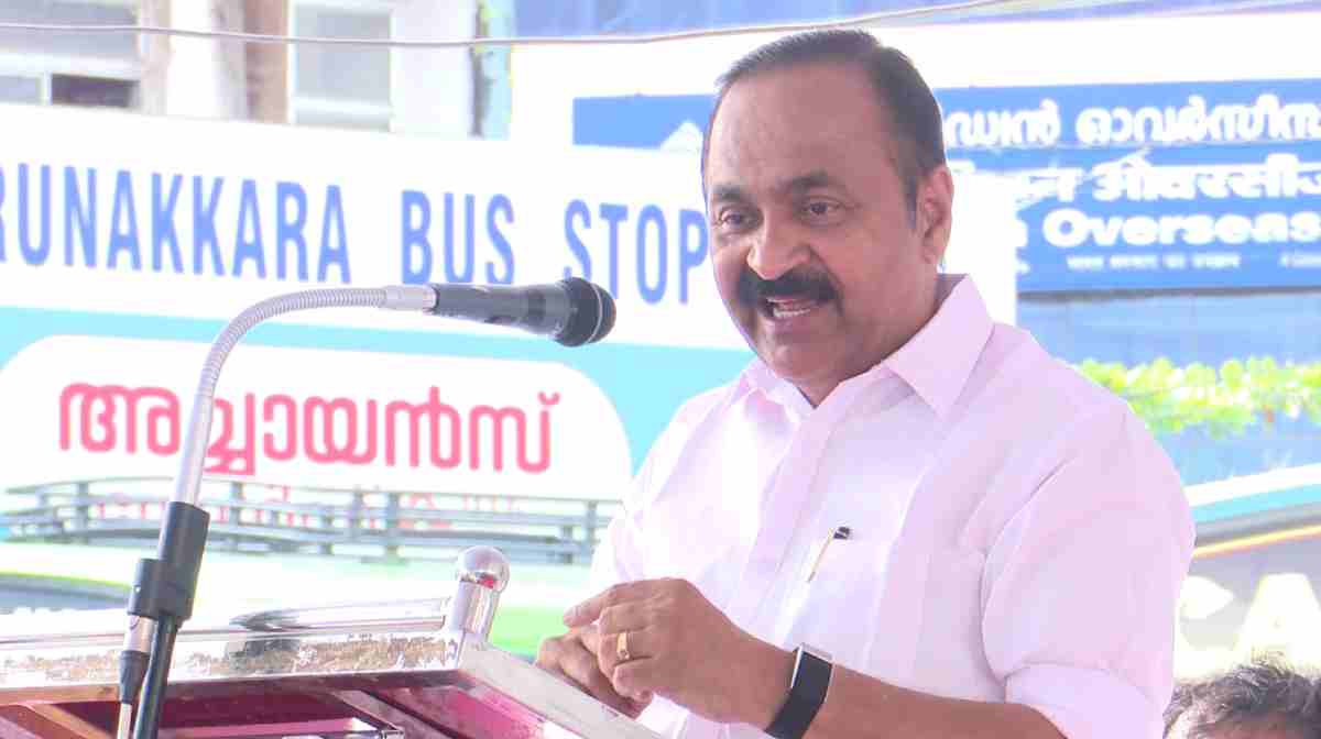 കോട്ടയത്ത് യുഡിഎഫ് ജില്ലാ കമ്മിറ്റി സംഘടിപ്പിച്ച രാഷ്ട്രീയ വിശദീകരണ യോഗത്തില്‍ പ്രതിപക്ഷ നേതാവ് വിഡി സതീശന്‍ സംസാരിക്കുന്നു