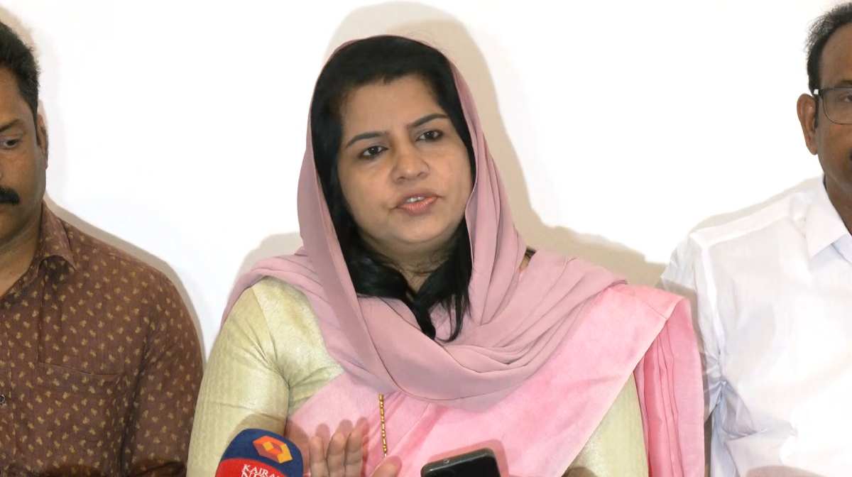 Rini Raseena ട്വന്റി 20യില് ഒരു വിഭാഗം പാര്ട്ടി വിട്ട് കോണ്ഗ്രസിലേക്ക് | Ex-Block ...