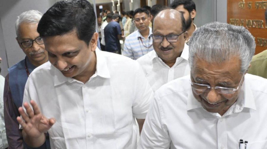 pinarayi-riyas