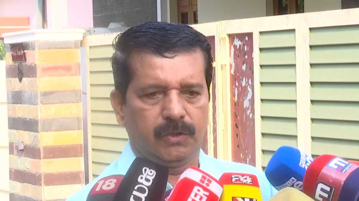 A. Suresh to Join Puthuyuga Yatra; Says He Maintains Independent ...