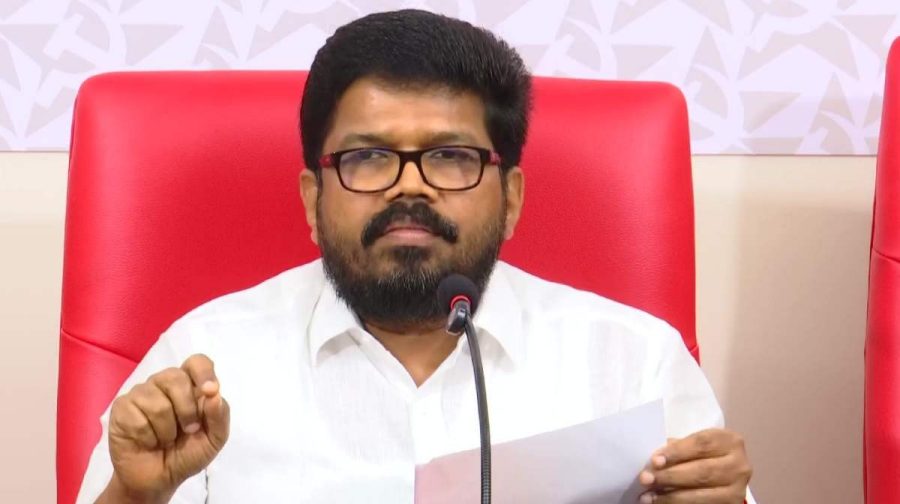 payyannur-fund-controversy-kk-ragesh-vs-v-kunhikrishnan