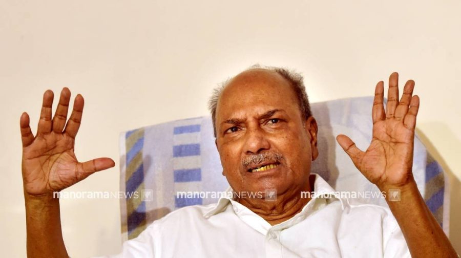 A K AntonyFormer Minister of Defence of IndiaArackaparambil Kurien Antony, better known as A. K. Antony is an Indian politician and attorney who was the 23rd Defence Minister of India. Photo By : J Suresh 