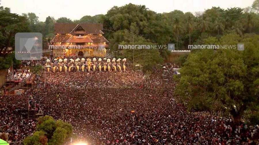 thrissur-pooram