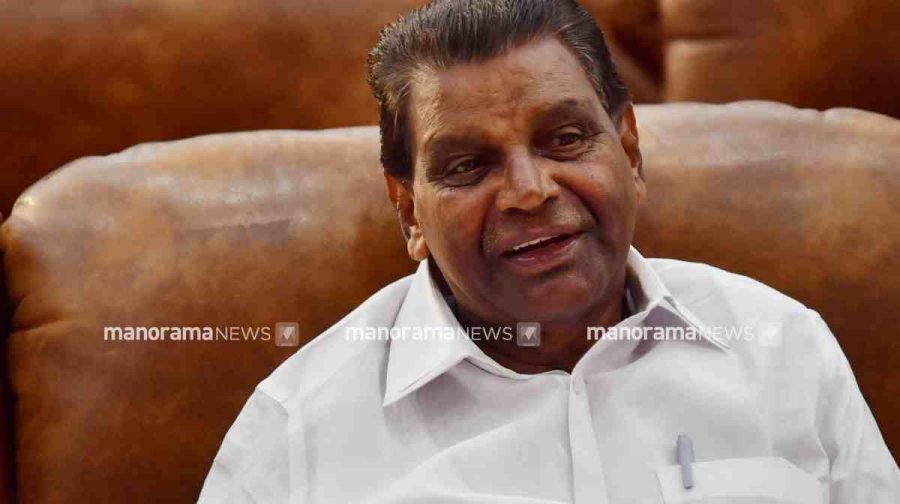 thiruvanchoor-radhakrishnan-speaker-kerala