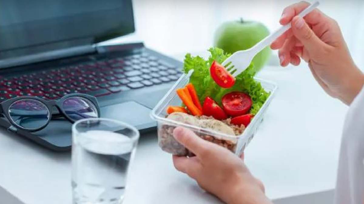 healthy-snacks-for-work-energy