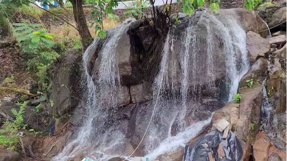 kochi-waterfall