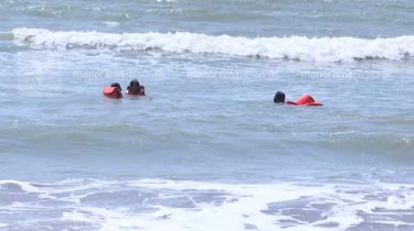 കണ്ണൂര്‍ പയ്യാമ്പലത്ത് മൂന്ന് മെഡിക്കല്‍ വിദ്യാര്‍ഥികള്‍ മുങ്ങിമരിച്ചു