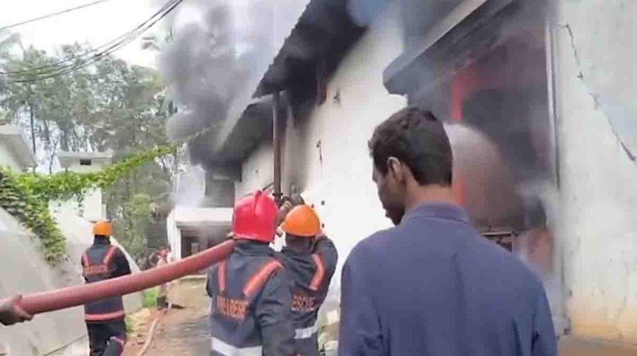kannur-fire