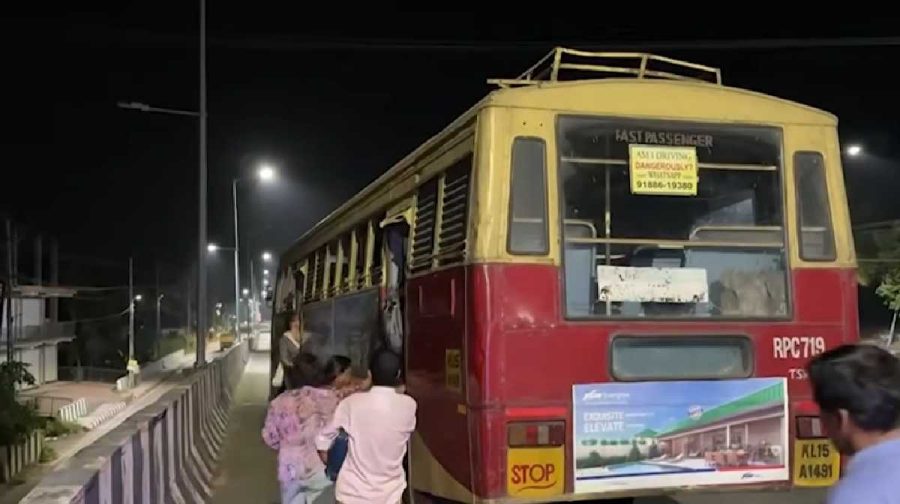 mangalapuram-bus