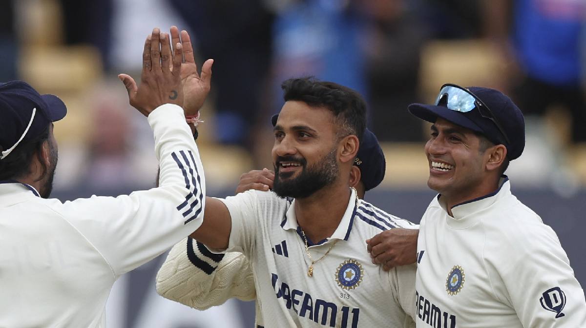 india-close-to-victory-birmingham-test