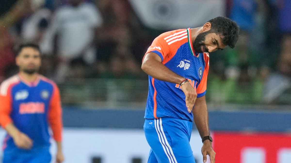 India's Jasprit Bumrah celebrates the wicket of Pakistan's Haris Rauf during the Asia Cup cricket final between India and Pakistan at Dubai International Cricket Stadium, United Arab Emirates, Sunday, Sept. 28, 2025. (AP /PTI)(AP09_28_2025_000504B)