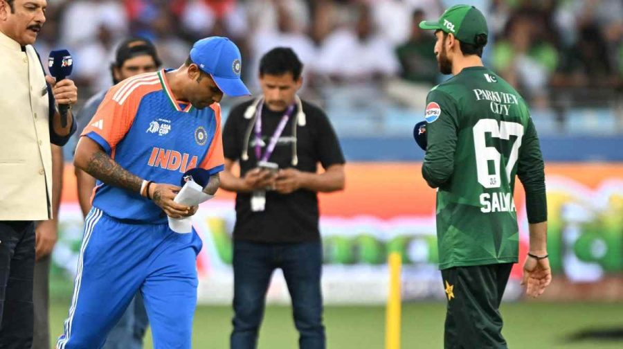 handshake-contraversy