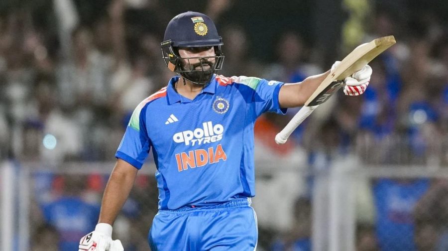 rohit-sharma-on-viral-century-celebration
