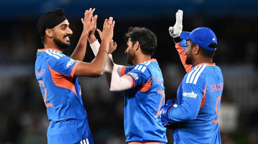 india-vs-new-zealand-arshdeep-wicket
