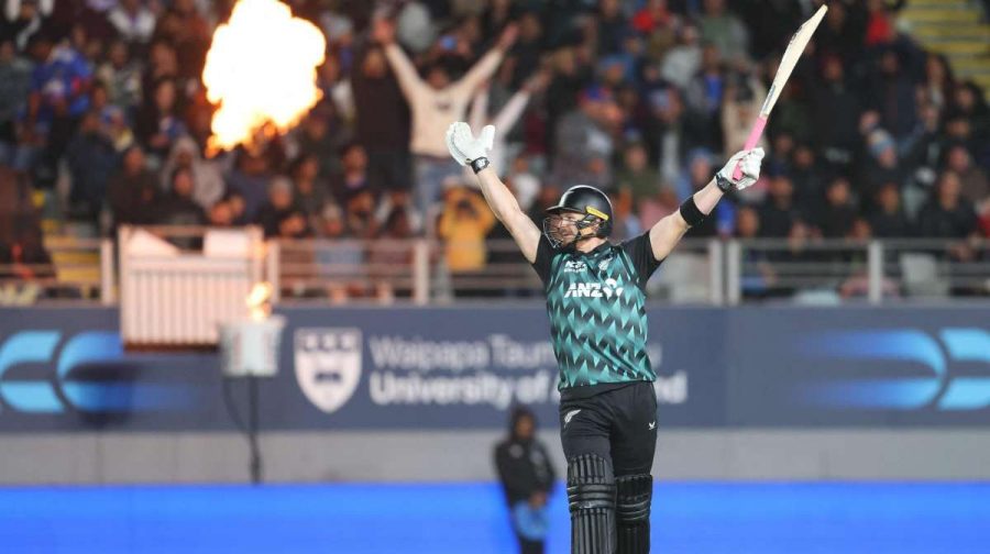 New Zealand's Glenn Phillips celebrates his century during the 4th T20 cricket match between New Zealand and India (Photo by Michael Bradley / AFP)
