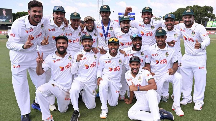 Bangladesh players pose for a photo after their team's victory on the fourth day of the first cricket Test match between Australia and Bangladesh at Marrara Stadium in Darwin on August 16, 2026. (Photo by William WEST / AFP) / --IMAGE RESTRICTED TO EDITORIAL USE - STRICTLY NO COMMERCIAL USE--