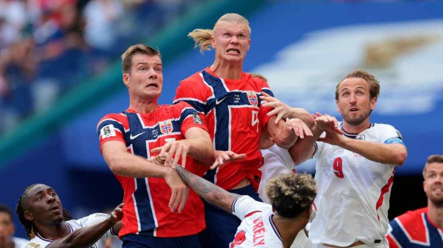 alexander-sorloth-death-threats-haaland-pass