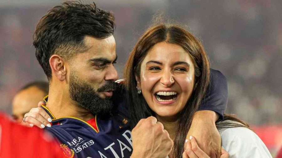 Ahmedabad: Royal Challengers Bengaluru s Virat Kohli celebrates with wife and actor Anushka Sharma after winning the Indian Premier League (IPL) 2025 T20 final cricket match between Royal Challengers Bengaluru and Punjab Kings, at the Narendra Modi Stadium, in Ahmedabad, Tuesday, June 3, 2025. (PTI Photo/Arun Sharma) (PTI06_04_2025_000097B)