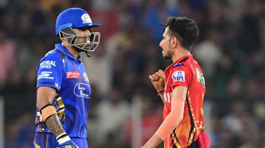 New Delhi 2025 June 01 :   Punjab Kings\' bowler Yuzvendra Chahal celebrates the wicket of Mumbai Indians\' batter Suryakumar Yadav during the Indian Premier League (IPL) 2025 Qualifier 2 cricket match between Mumbai Indians and Punjab Kings, at the Narendra Modi Stadium, in Ahmedabad .  @ Rahul R Pattom