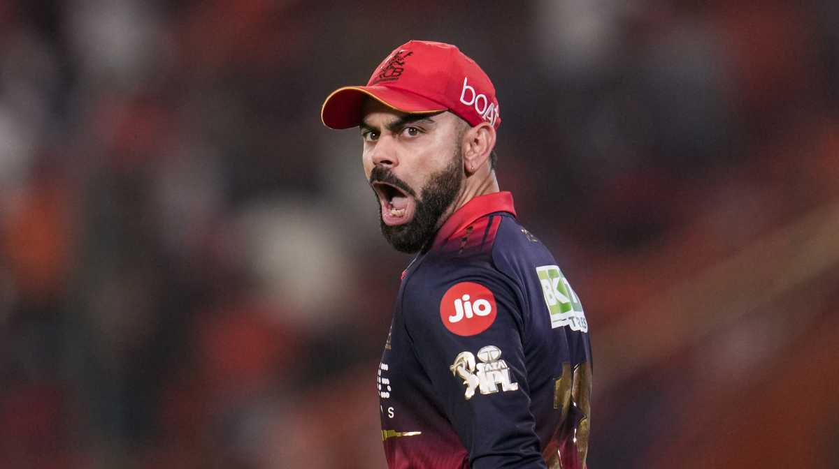 Hyderabad: Royal Challengers Bengaluru's Virat Kohli celebrates the wicket of Sunrisers Hyderabad's Abhishek Sharma during an Indian Premier League (IPL) 2026 T20 cricket match between Sunrisers Hyderabad and Royal Challengers Bengaluru, in Hyderabad, Telangana, Friday, May 22, 2026. (PTI Photo/Salman Ali) (PTI05_22_2026_000414B) *** Local Caption *** 
