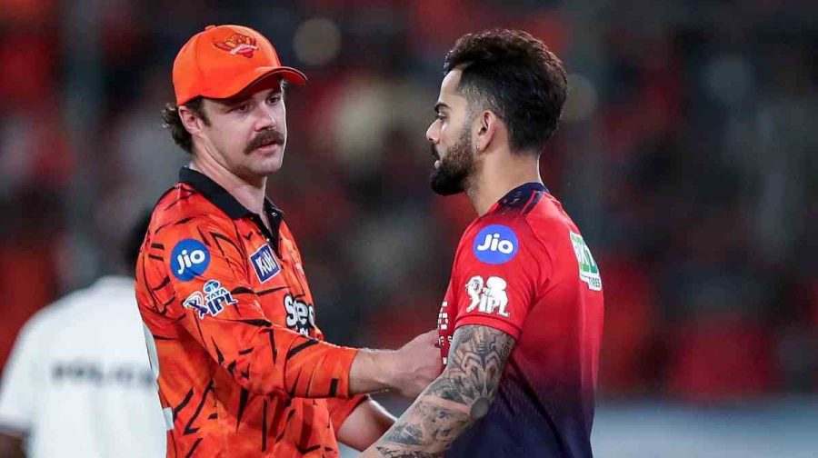 Hyderabad, May 22 (ANI): Sunrisers Hyderabad's Travis Head and  Royal Challengers Bengaluru's Virat Kohli shakes hands after winning the IPL 2026 match against Royal Challengers Bengaluru at Rajiv Gandhi International Stadium, in Hyderabad on Friday. (ANI Photo)