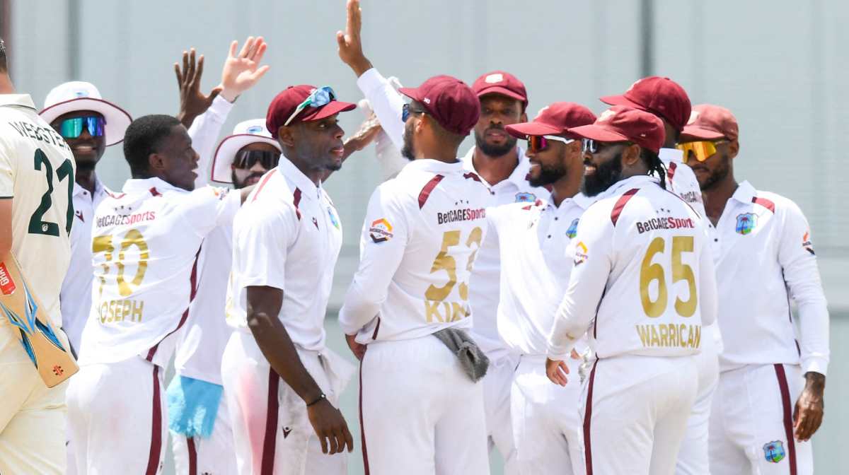 ഓസ്ട്രേലിയയ്‌ക്കെതിരായ ടെസ്റ്റിൽ പങ്കെടുക്കുന്ന വിന്‍ഡീസ് താരങ്ങള്‍