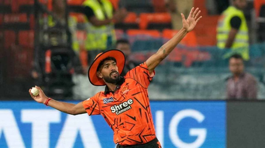 Sunrisers Hyderabad's Praful Hinge takes the catch to dismiss Rajasthan Royals' Jofra Archer during the Indian Premier League cricket match between Sunrisers Hyderabad and Rajasthan Royals in Hyderabad, India, Monday, April 13, 2026. (AP Photo/Mahesh Kumar A.)