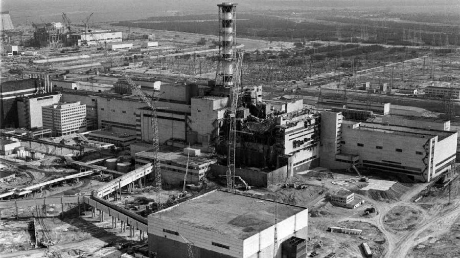 chernobyl-bw