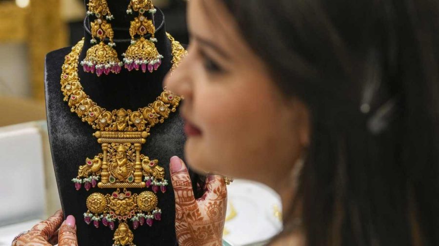 gold-ornament