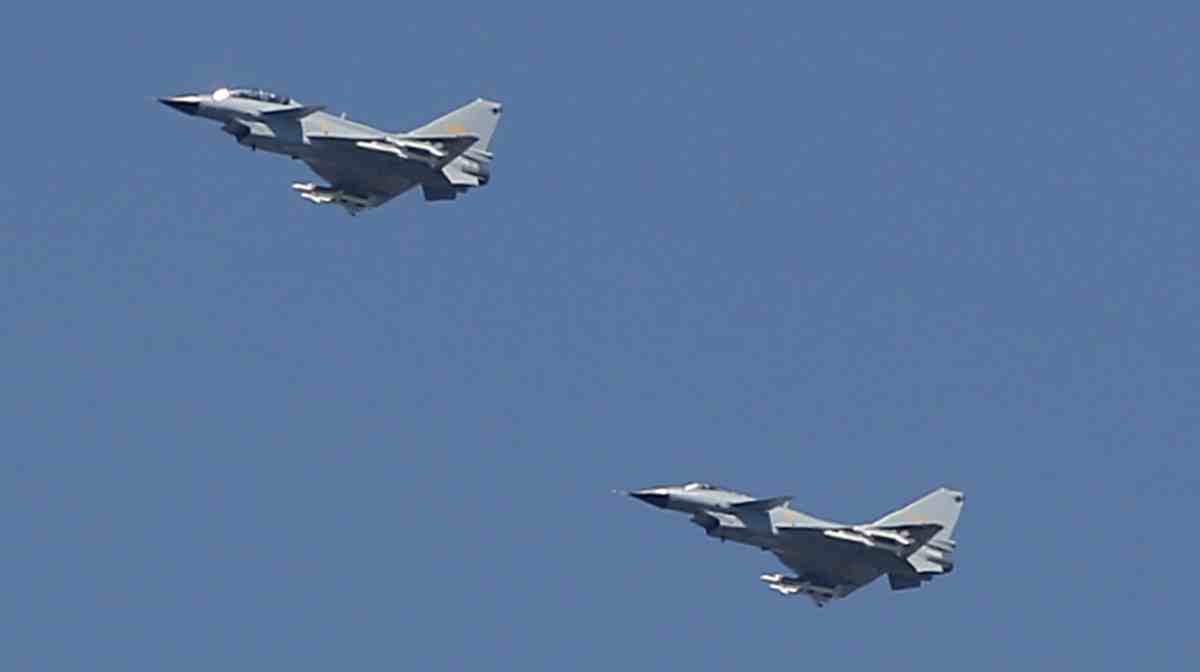 Chinese J 10 Fighter Jet