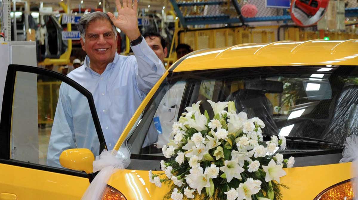 ratan-tata-nano-car ratan-tata-nano-car