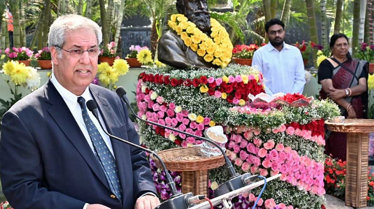 noel-tata-addressing-the-ga