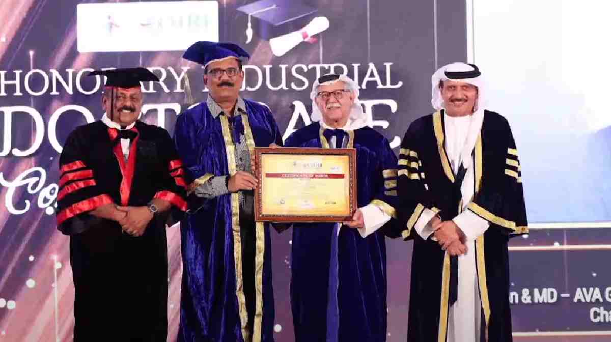 dr-av-anoop