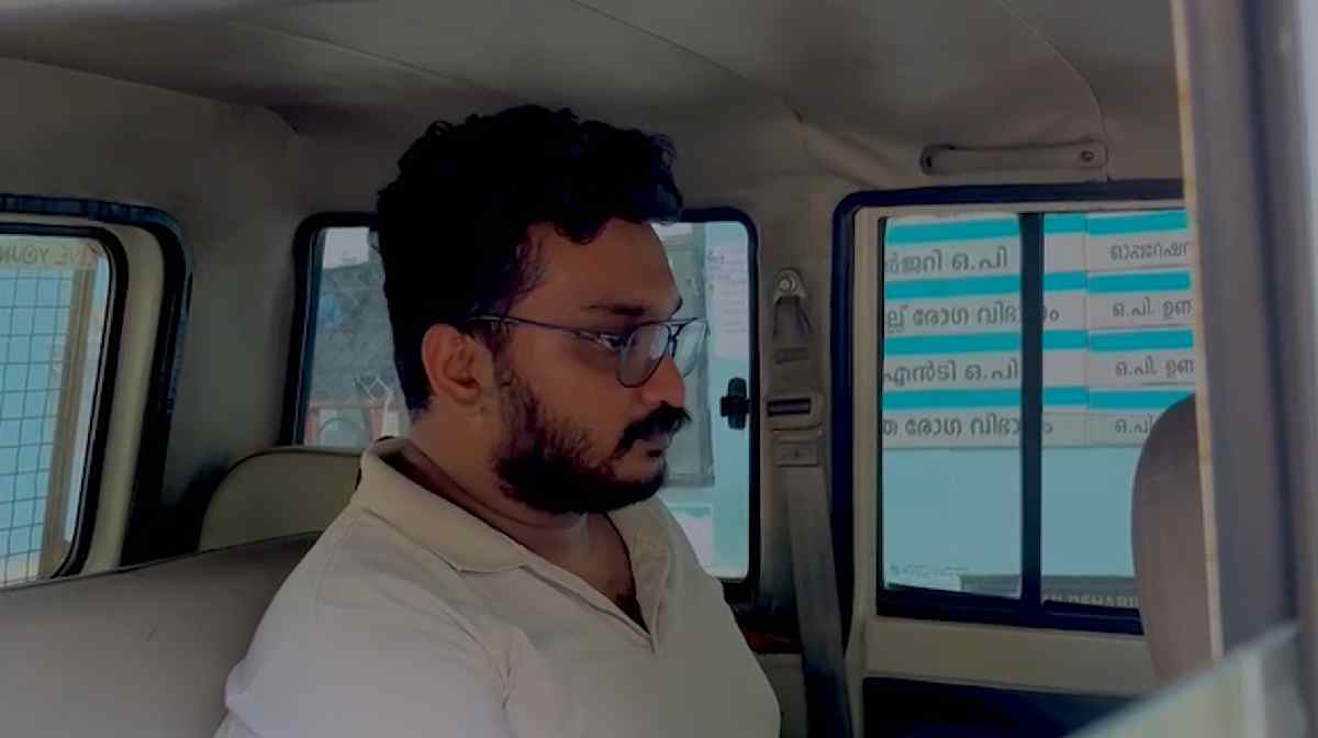 vadakara-phone