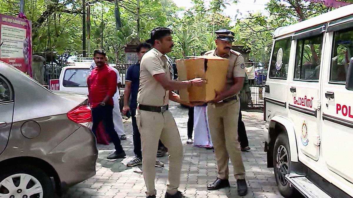 mobile-robbery-investigatio