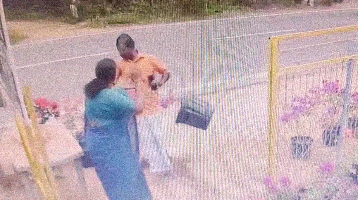 Binu-is-accused-of-misconduct-at-a-decorative-plant-sales-center