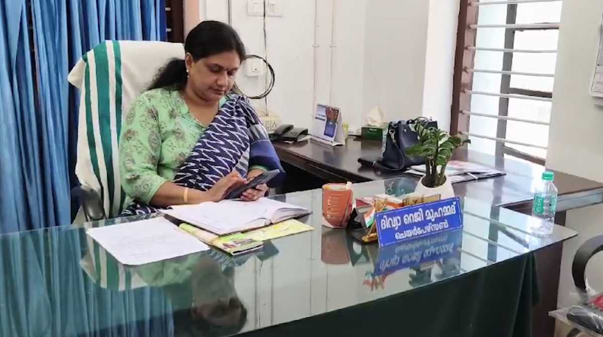 adoor-lahari