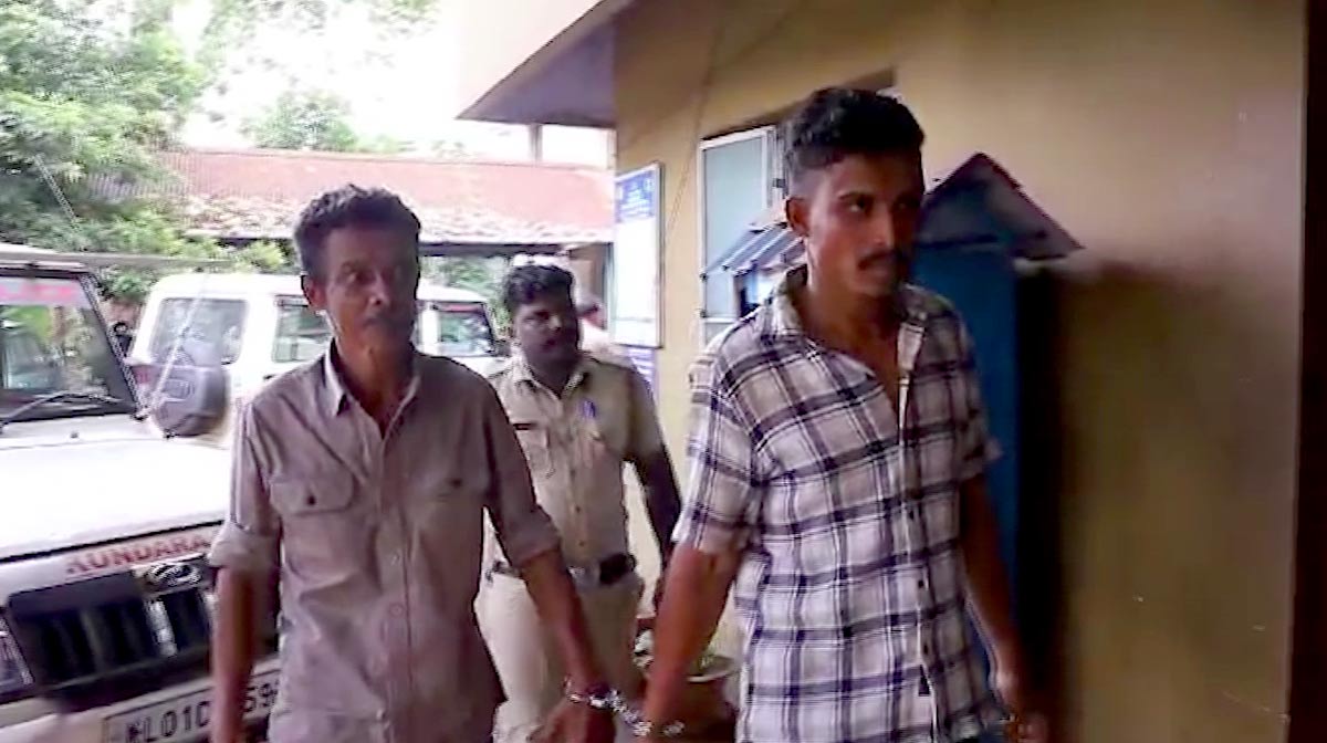 kundara-father-son-arrested-stabbing-case