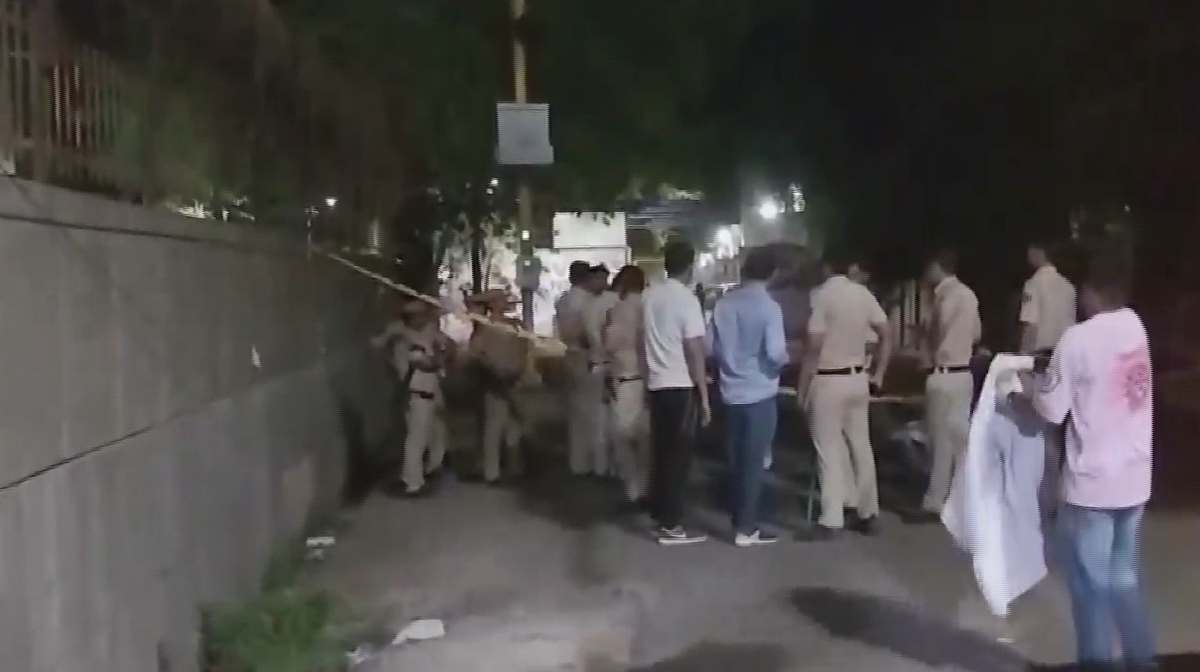delhi-lady-shot